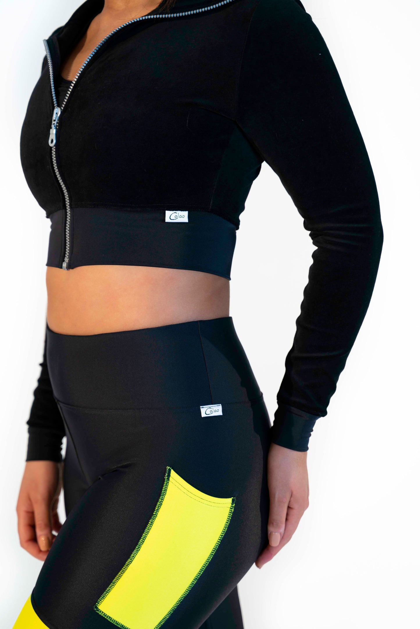 CALAO | Sport crop blouson - velvet black